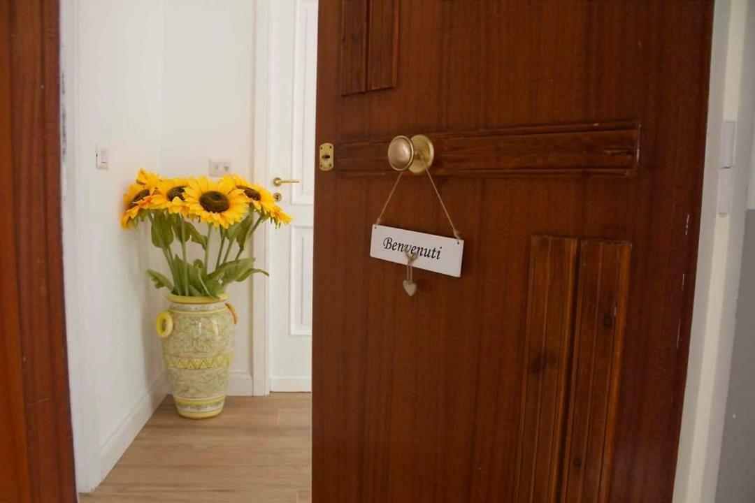 Апартаменты Casa Fabiana Неаполь Экстерьер фото